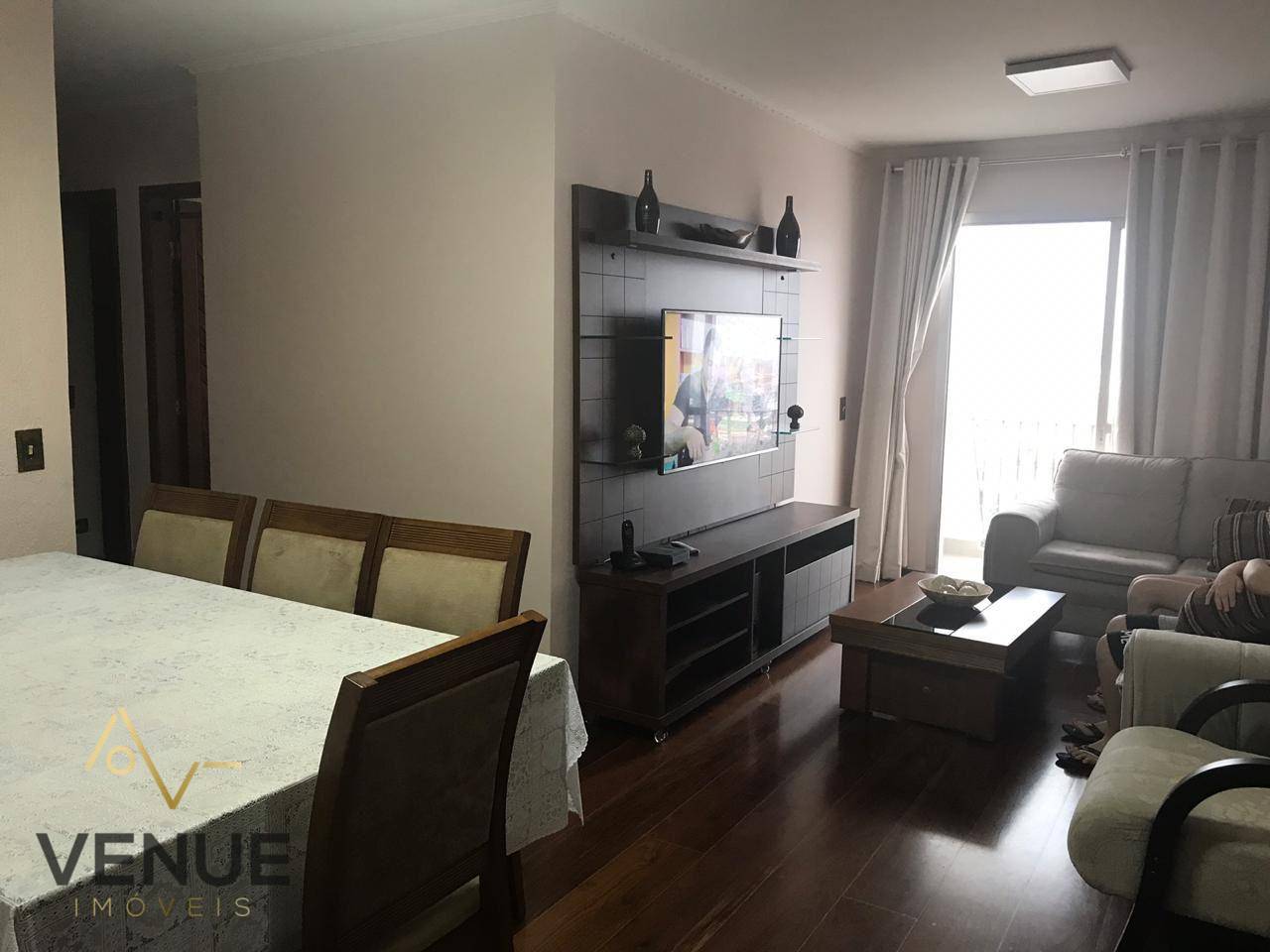 Apartamento à venda com 3 quartos, 75m² - Foto 1