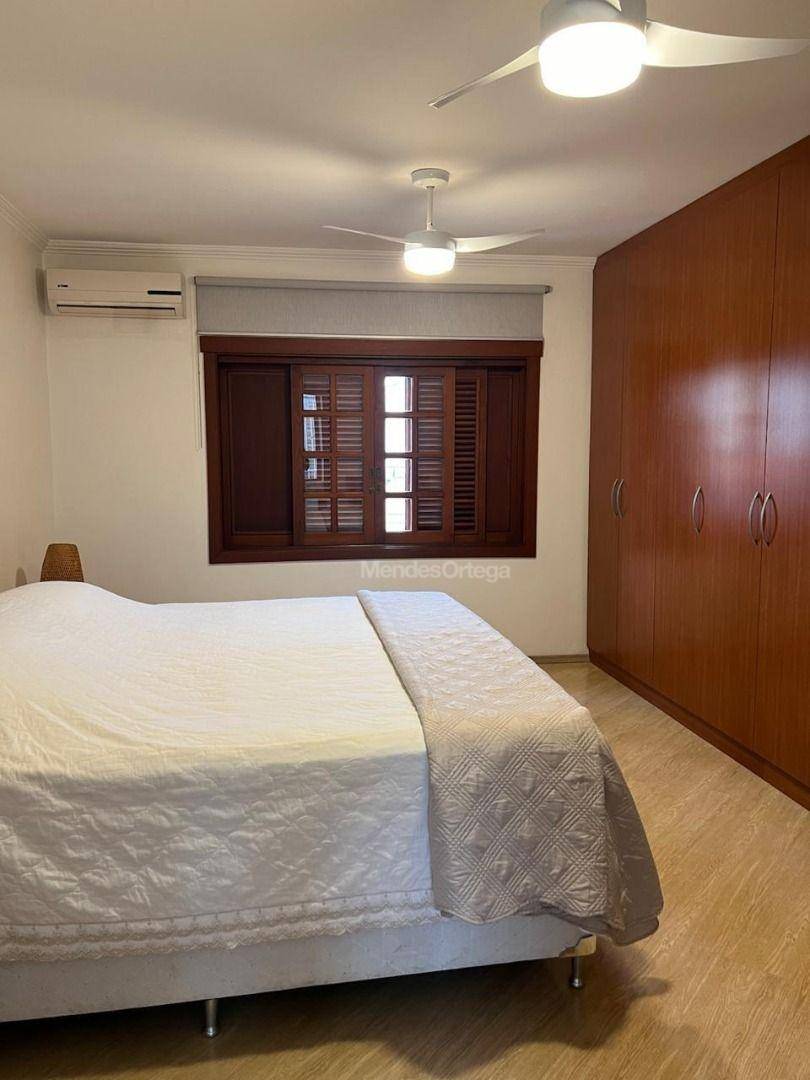 Casa à venda com 3 quartos, 373m² - Foto 20