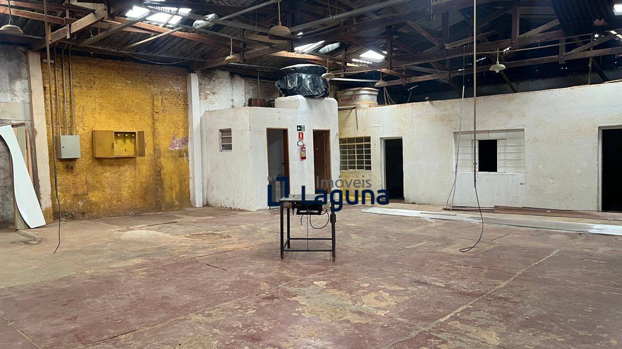 Depósito-Galpão, 800 m² - Foto 2