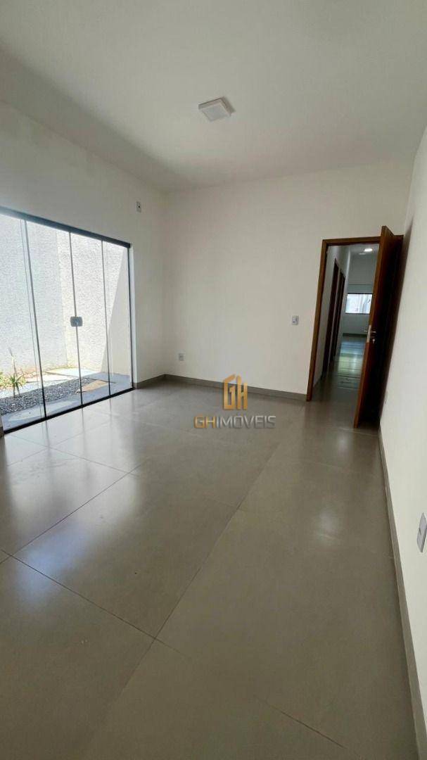 Casa à venda com 3 quartos, 100m² - Foto 3