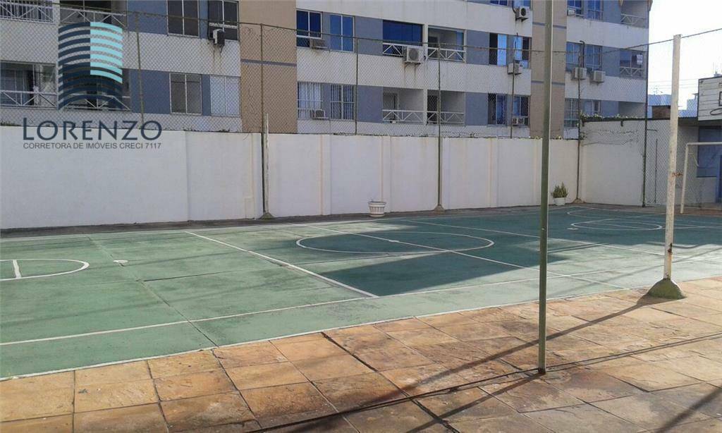 Apartamento à venda com 4 quartos, 244m² - Foto 4