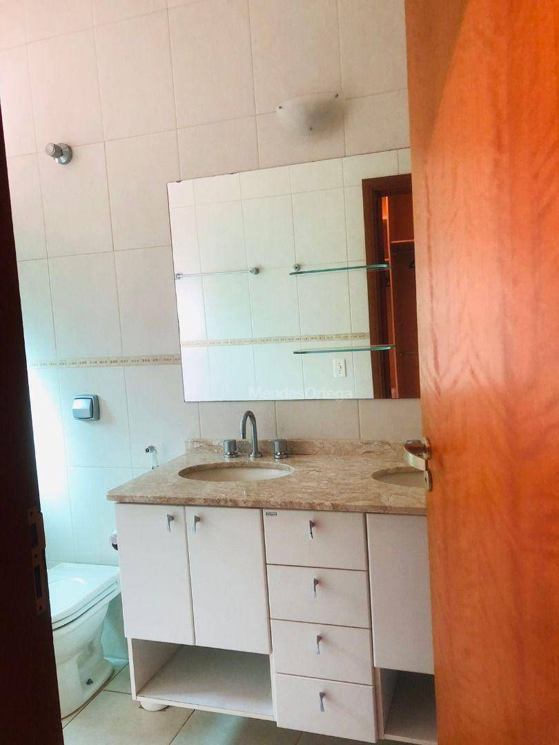 Casa de Condomínio à venda com 3 quartos, 240m² - Foto 18