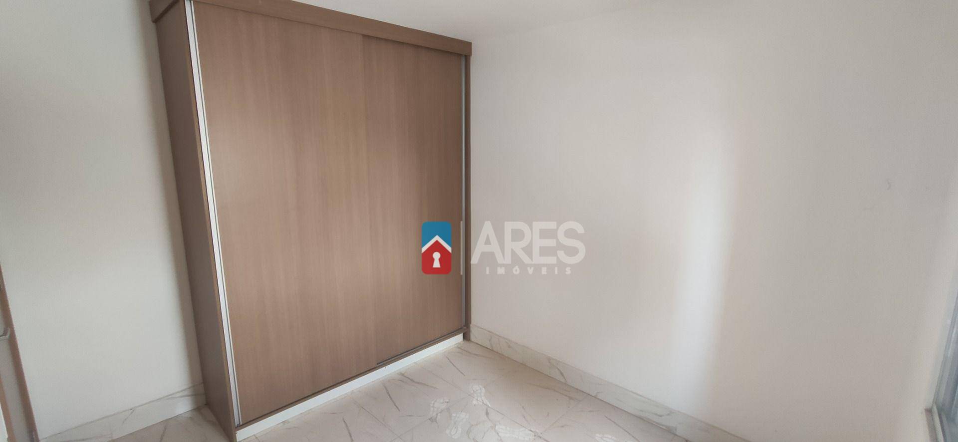 Apartamento para alugar com 2 quartos, 60m² - Foto 14