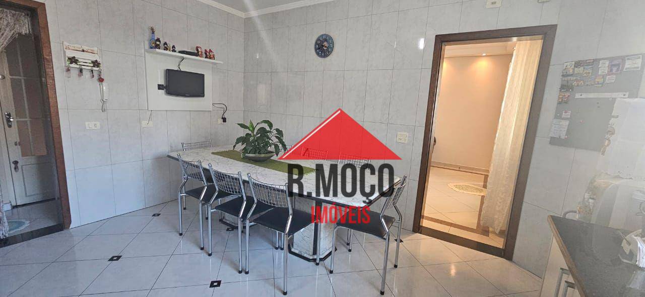 Casa à venda com 3 quartos, 282m² - Foto 25