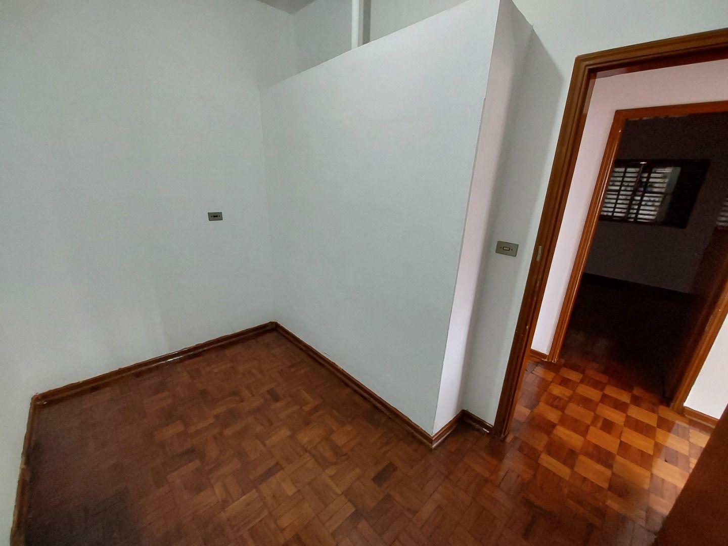 Casa para alugar com 2 quartos, 80m² - Foto 7