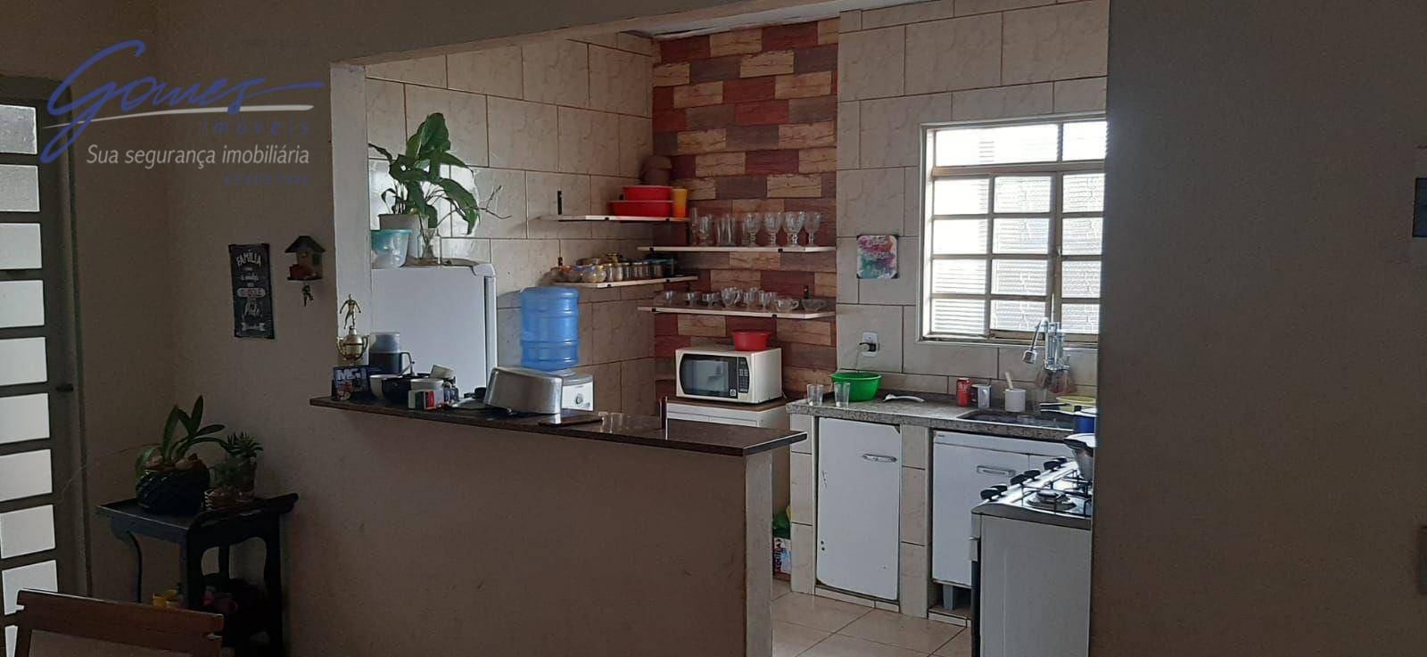 Casa à venda com 3 quartos, 90m² - Foto 11