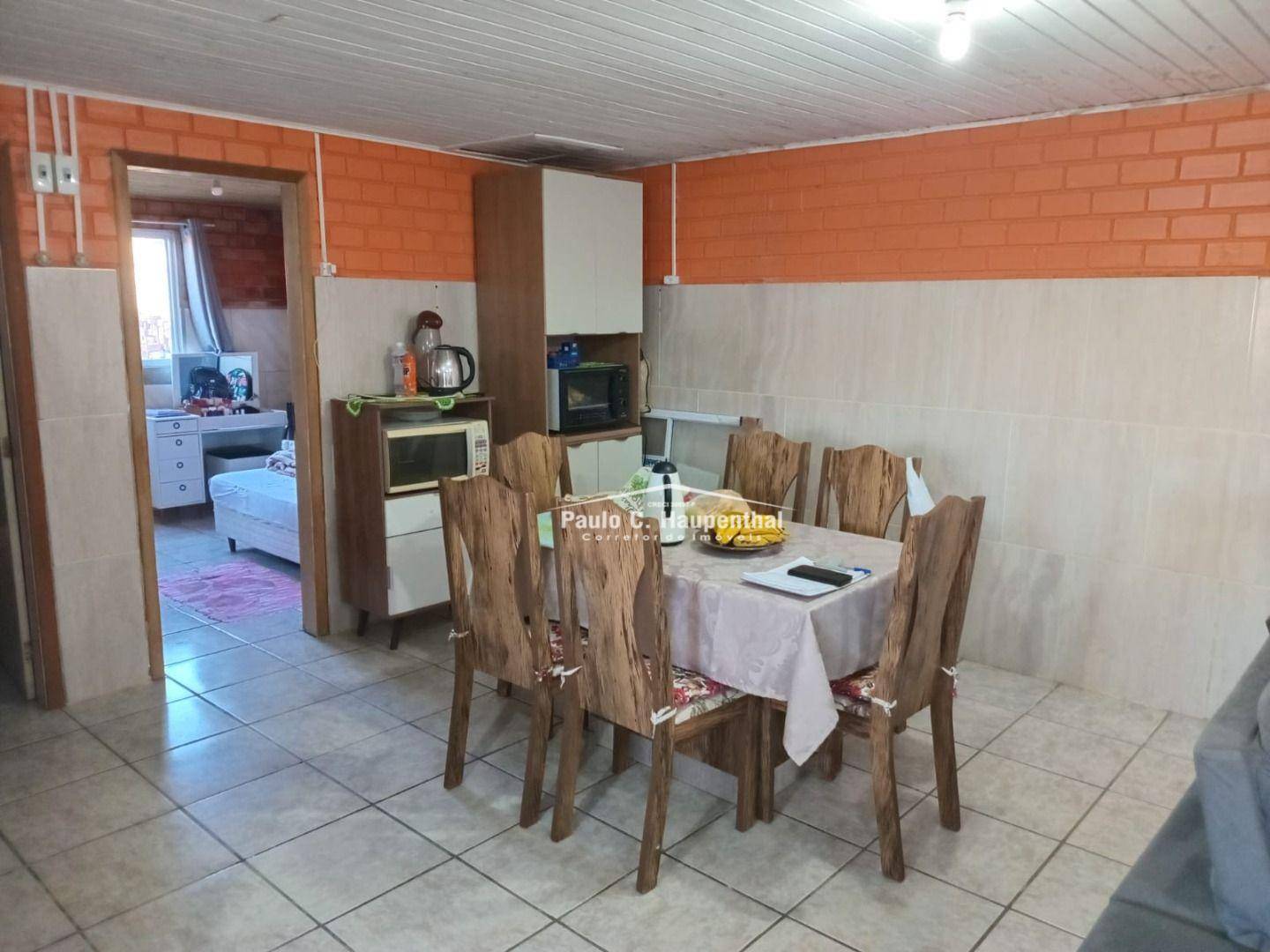 Casa à venda com 2 quartos, 90m² - Foto 4