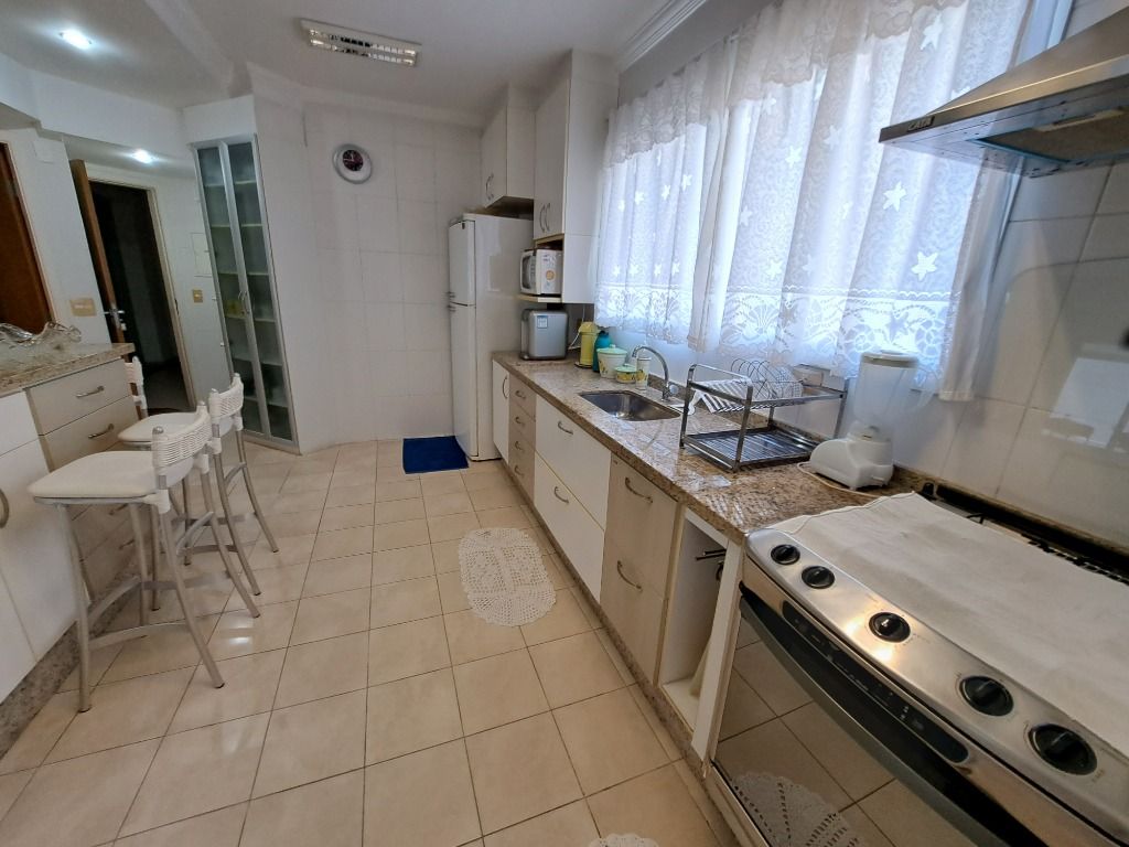 Apartamento à venda com 4 quartos, 147m² - Foto 22