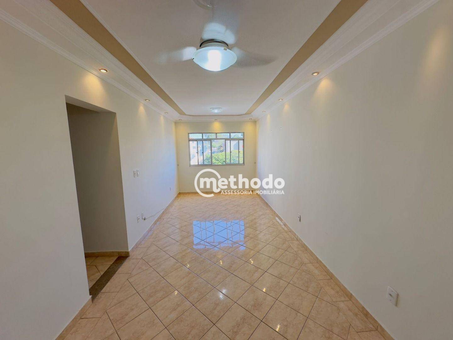 Apartamento à venda com 2 quartos, 70m² - Foto 4