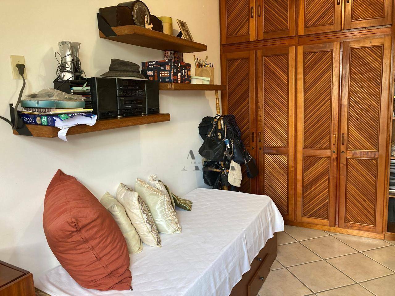 Casa de Condomínio à venda com 3 quartos, 156m² - Foto 17