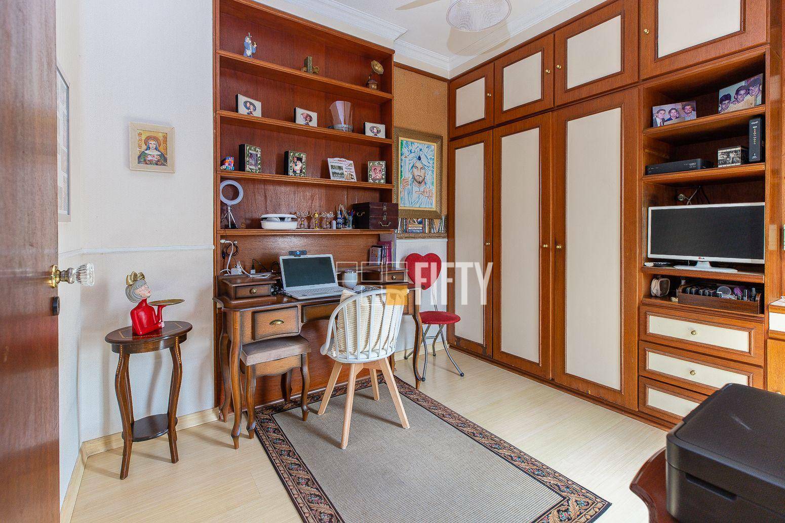 Apartamento à venda com 4 quartos, 133m² - Foto 15