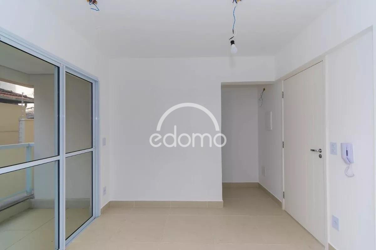 Apartamento à venda com 2 quartos, 41m² - Foto 2