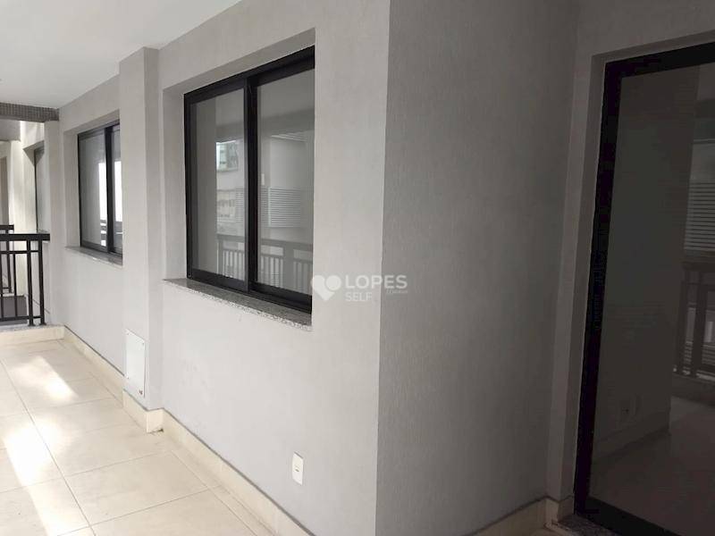 Apartamento à venda com 2 quartos, 81m² - Foto 4