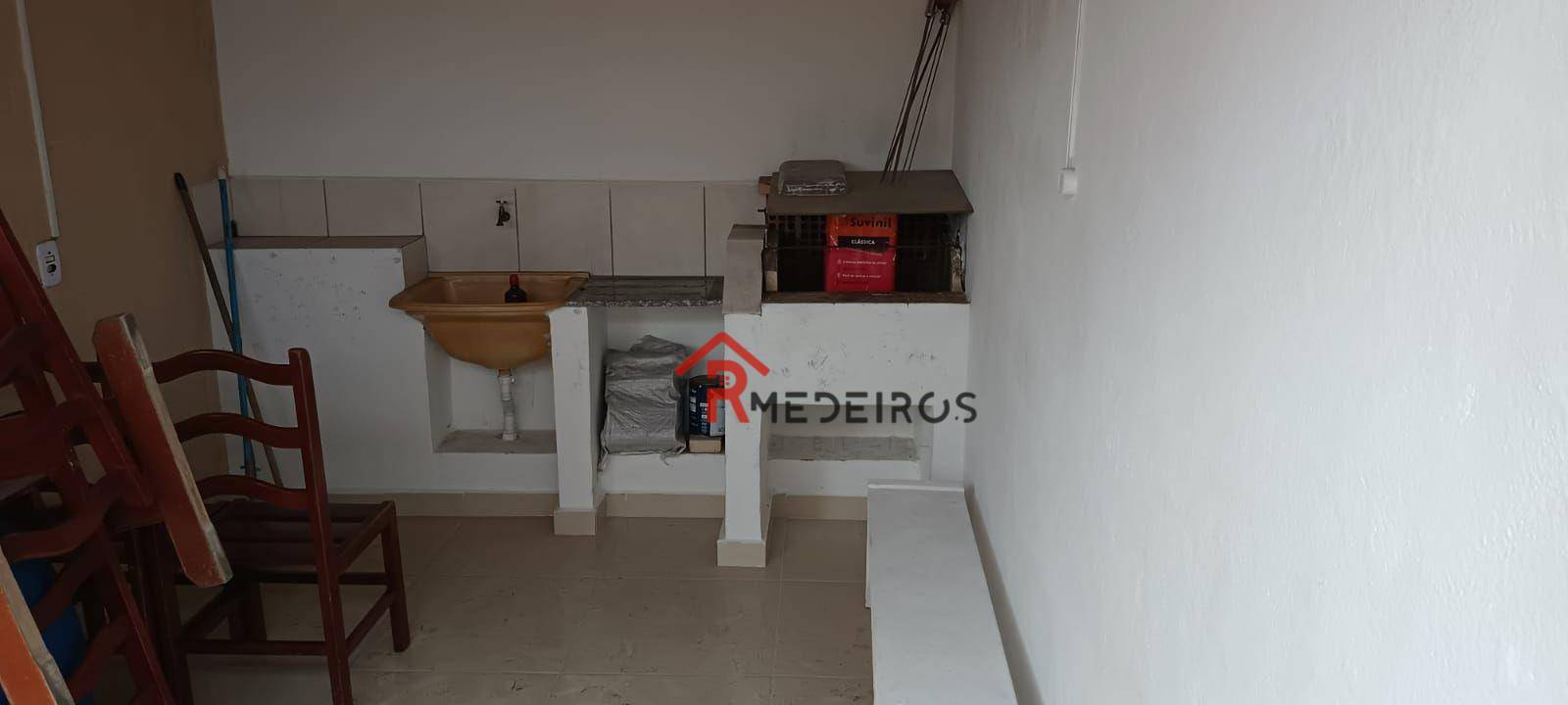 Casa à venda com 3 quartos, 100m² - Foto 18