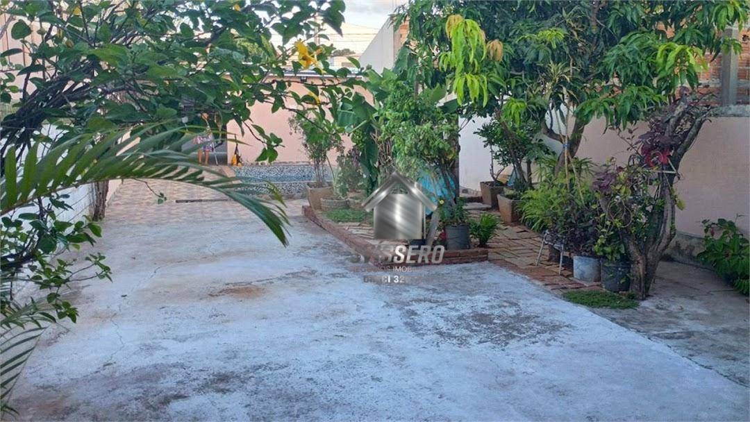 Casa, 2 quartos, 200 m² - Foto 2