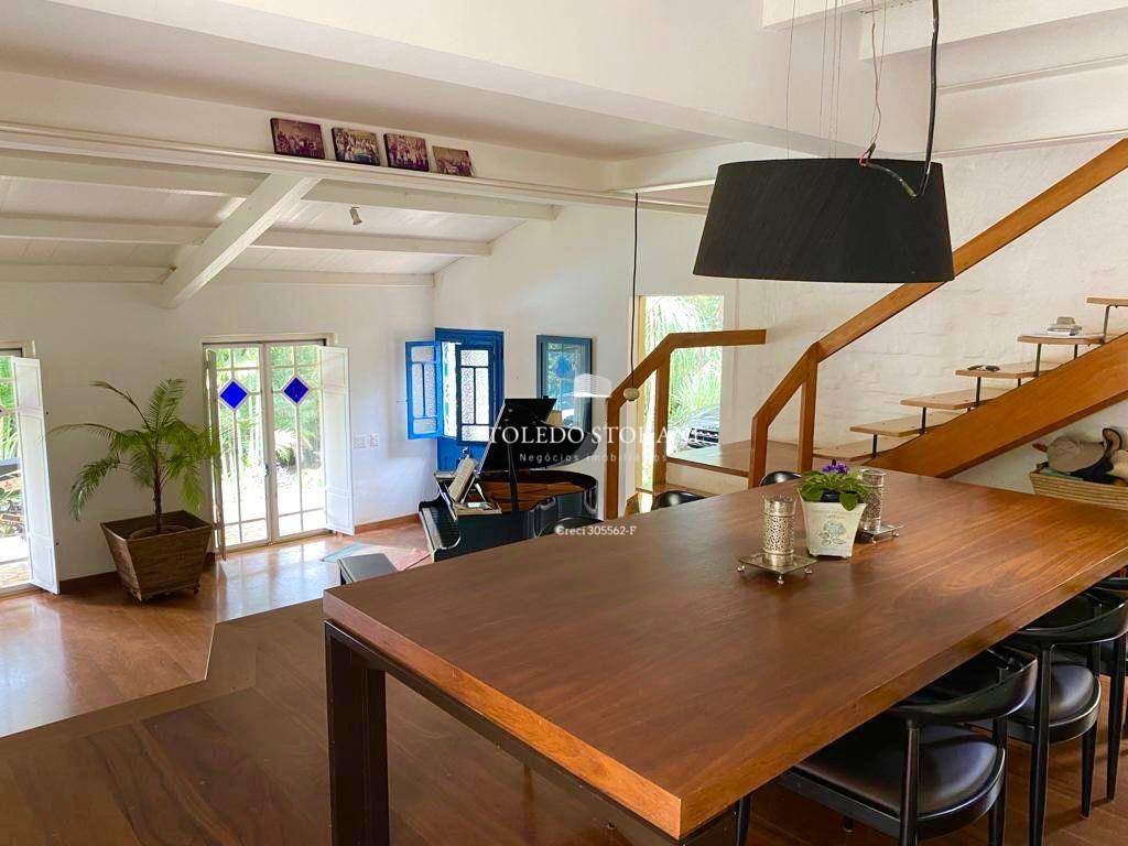 Casa de Condomínio à venda e aluguel com 3 quartos, 600m² - Foto 19