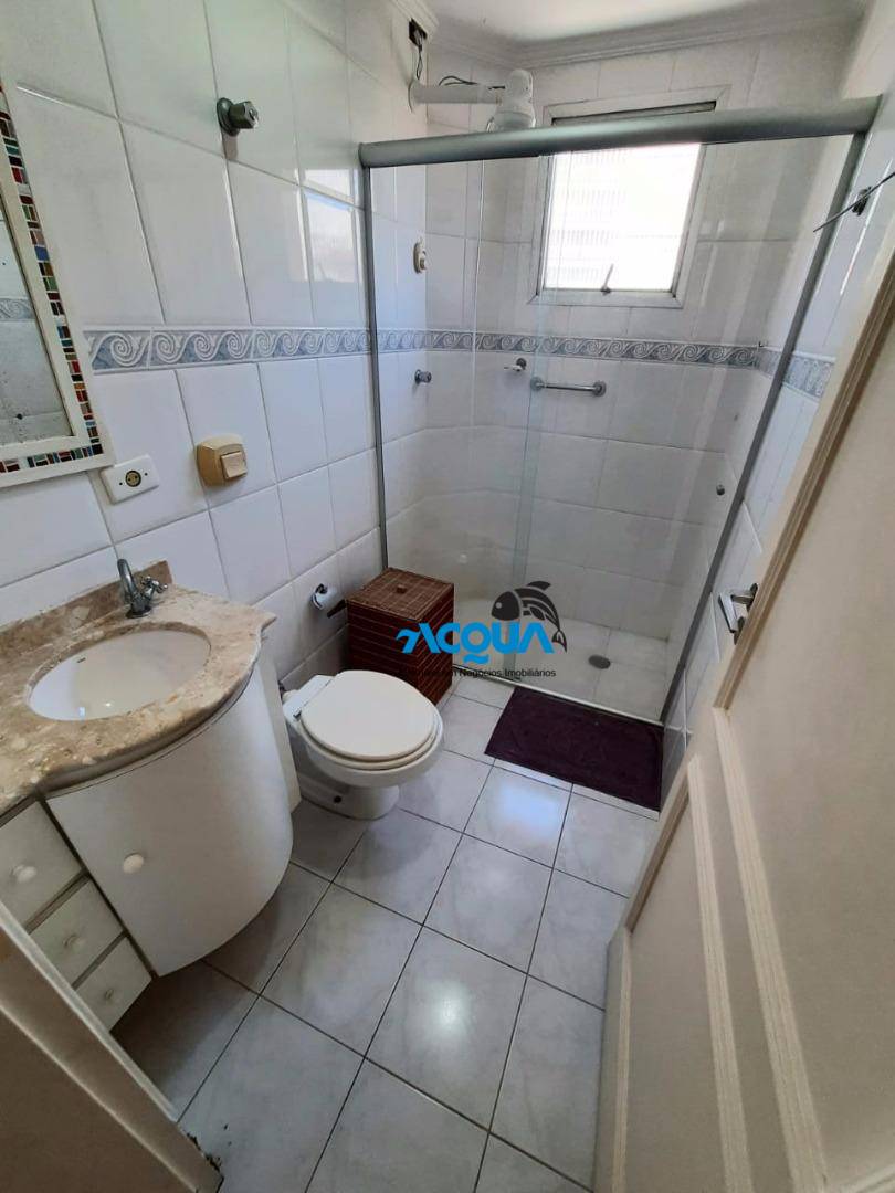 Apartamento à venda com 2 quartos, 70m² - Foto 2