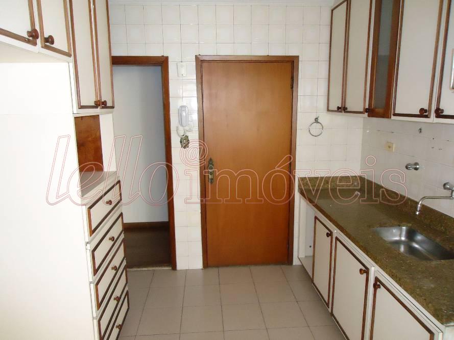 Apartamento para alugar com 3 quartos, 98m² - Foto 10