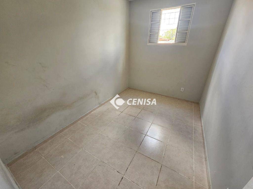 Casa à venda e aluguel com 2 quartos, 178m² - Foto 16