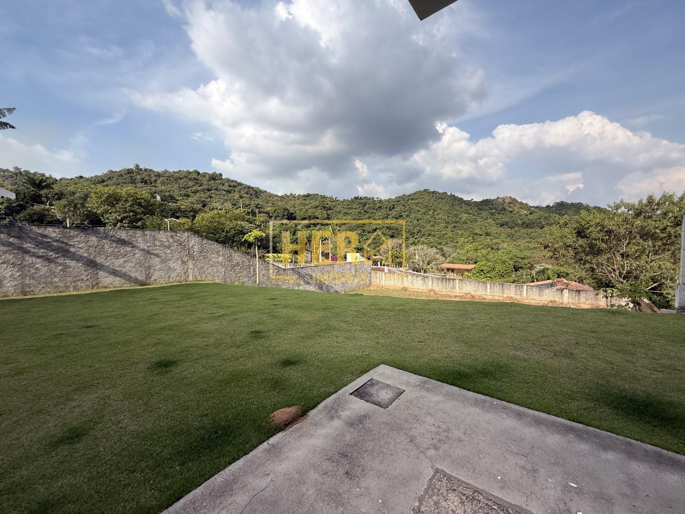 Chácara à venda com 7 quartos, 2120m² - Foto 24