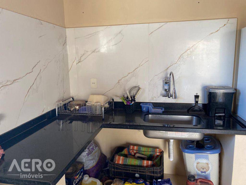 Casa à venda com 3 quartos, 169m² - Foto 43