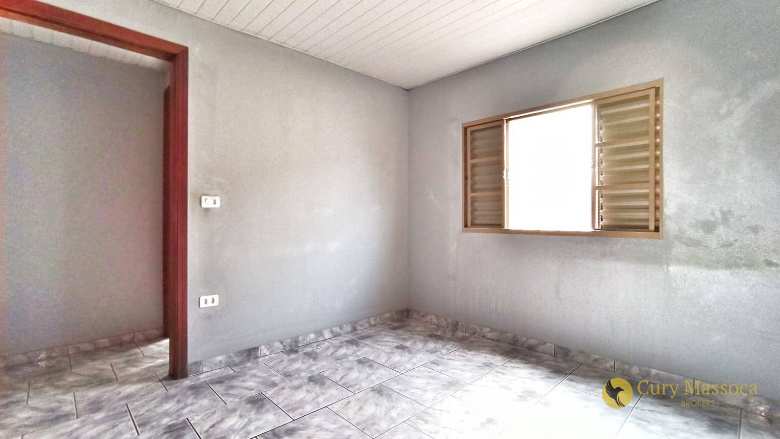 Casa à venda com 5 quartos, 204m² - Foto 14