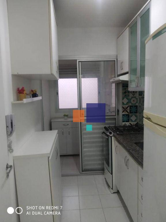 Apartamento para alugar com 3 quartos, 64m² - Foto 32