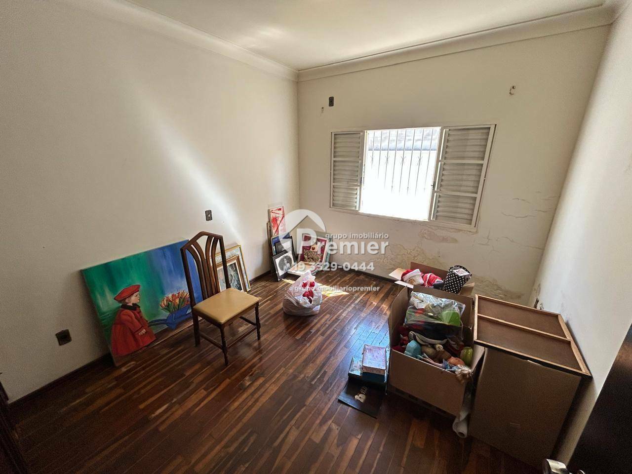 Casa para alugar com 3 quartos, 300m² - Foto 37