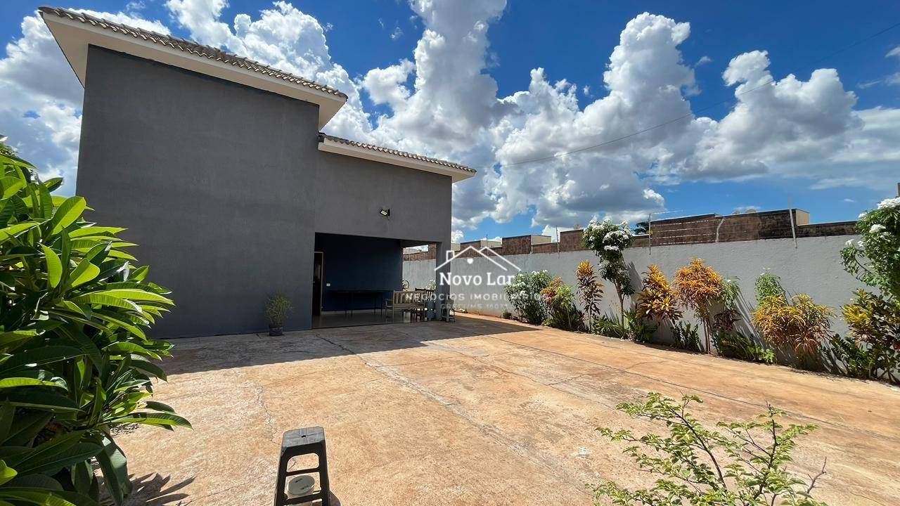 Casa, 4 quartos, 158 m² - Foto 2