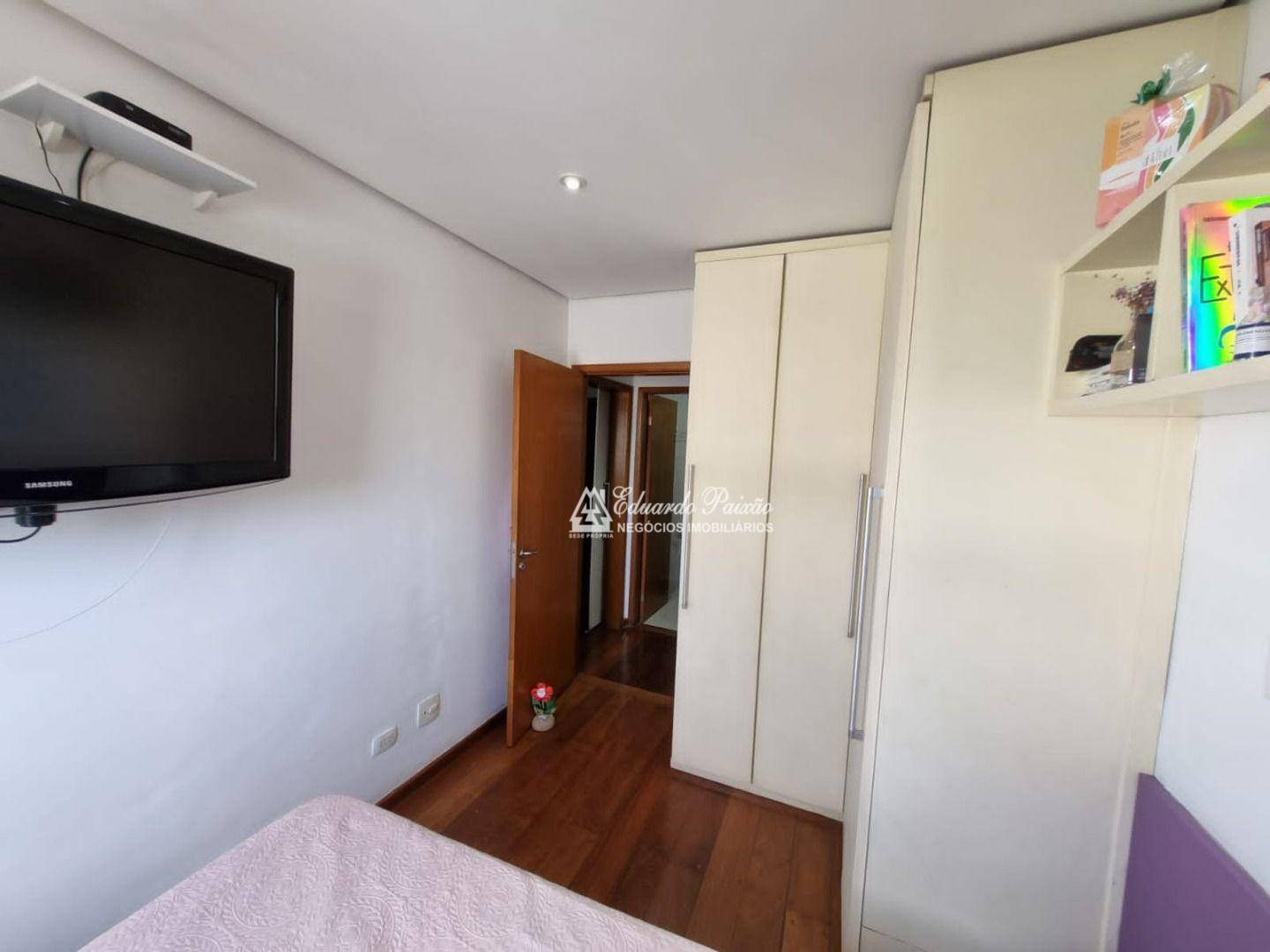 Apartamento à venda com 3 quartos, 115m² - Foto 28