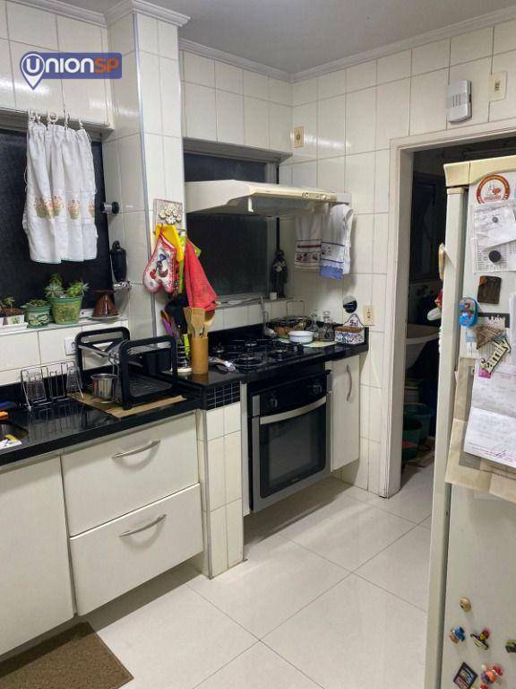 Apartamento à venda com 4 quartos, 164m² - Foto 29