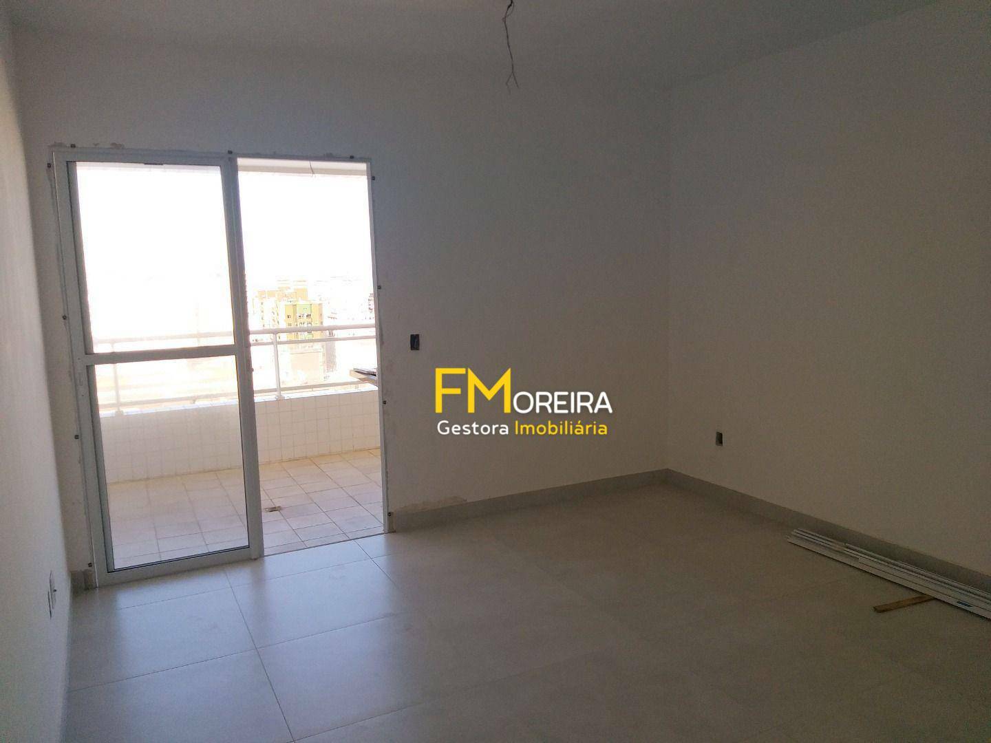 Apartamento à venda com 3 quartos, 139m² - Foto 3