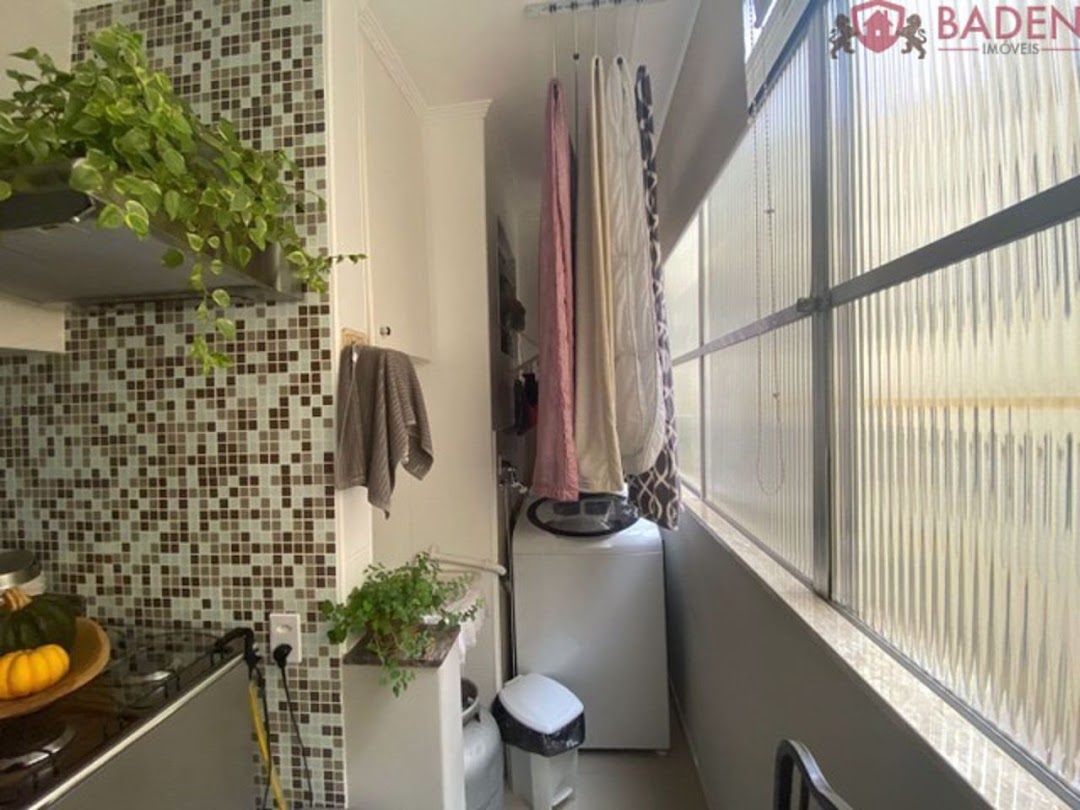 Apartamento à venda com 2 quartos, 62m² - Foto 16