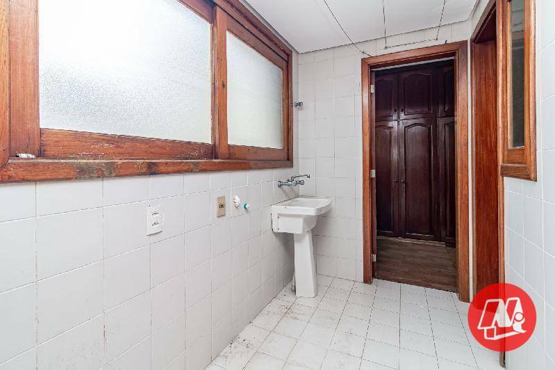 Apartamento para alugar com 2 quartos, 152m² - Foto 6