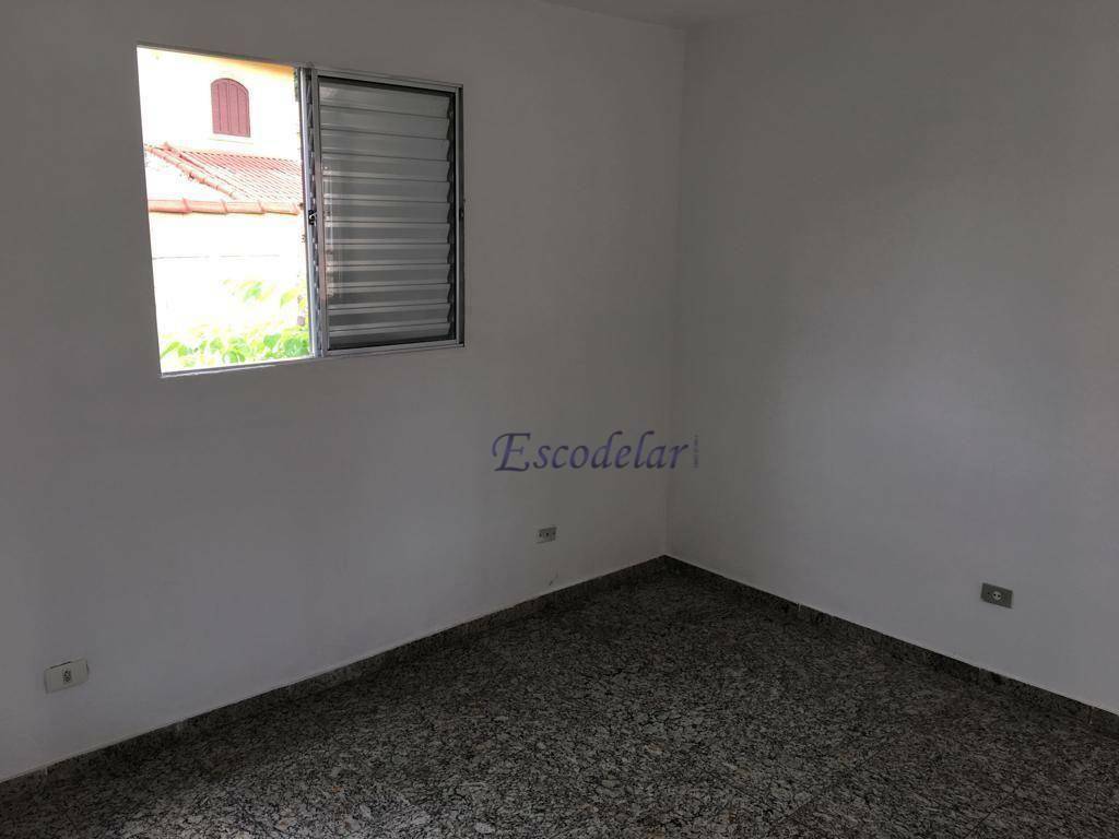 Casa para alugar com 1 quarto, 60m² - Foto 4