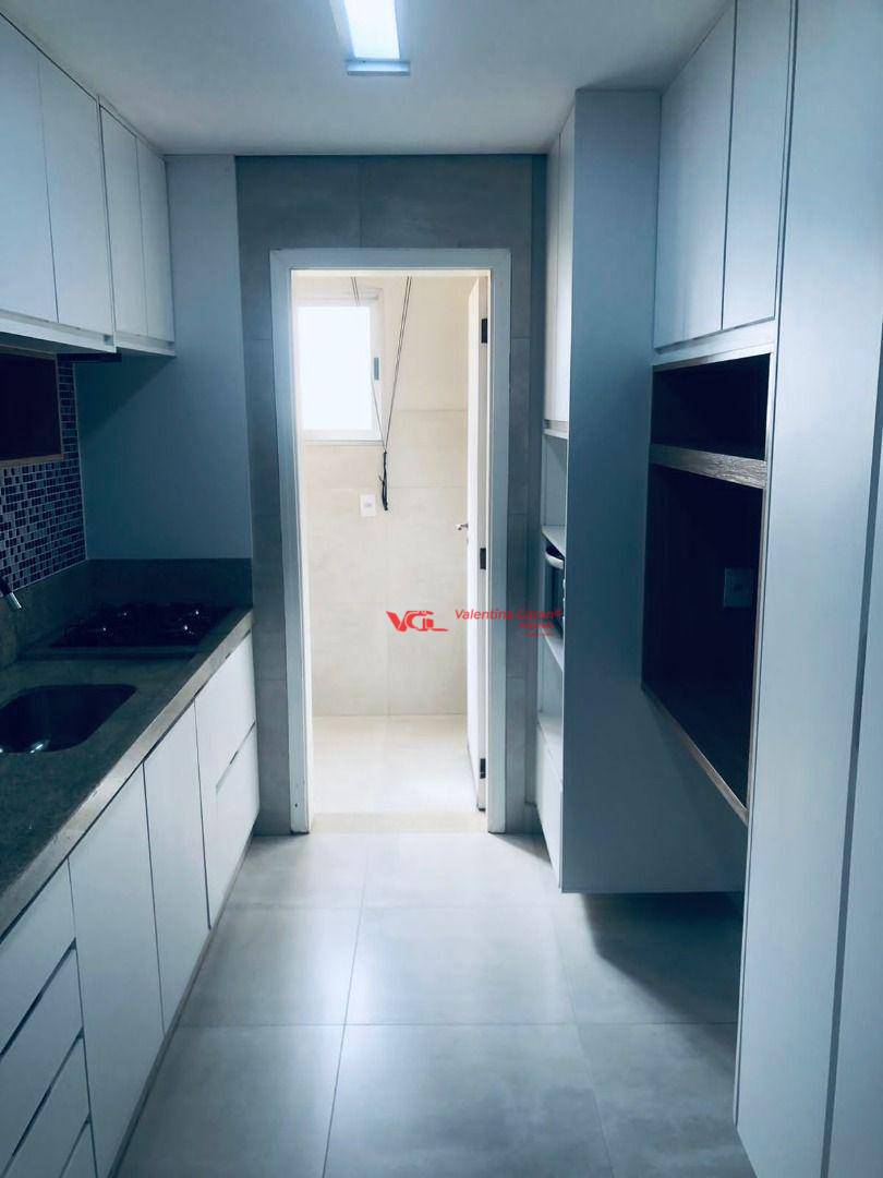 Apartamento para alugar com 3 quartos, 84m² - Foto 5