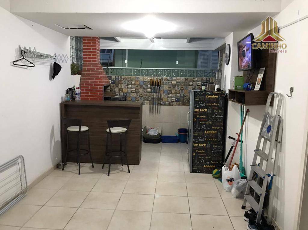 Casa à venda com 3 quartos, 109m² - Foto 2