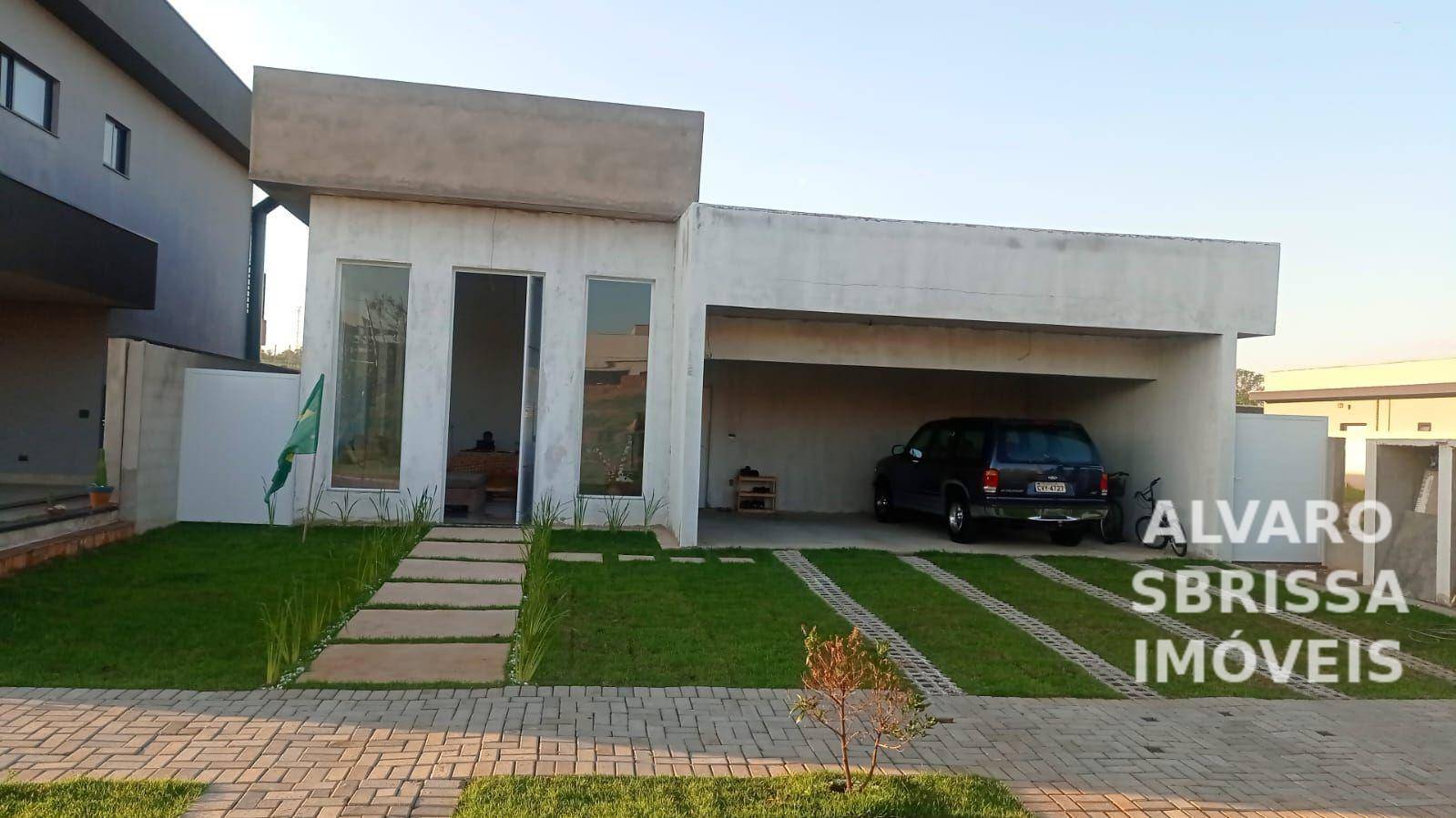 Casa de Condomínio à venda com 3 quartos, 238m² - Foto 3