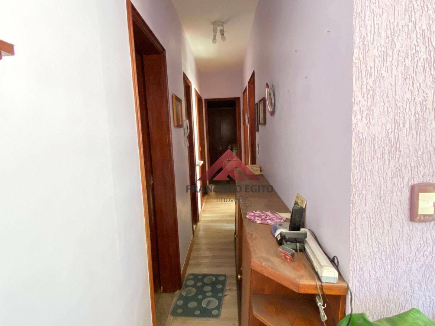 Apartamento à venda com 3 quartos, 130m² - Foto 4