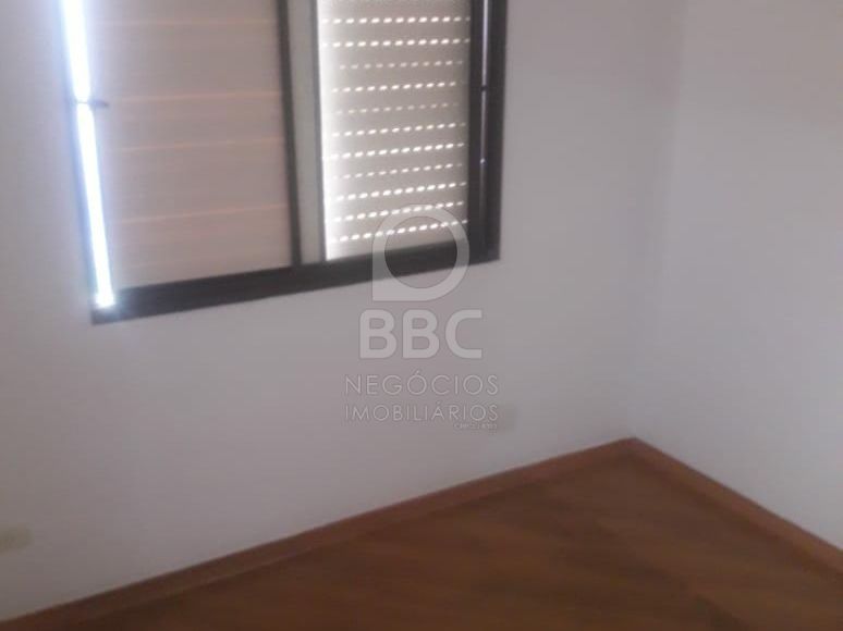 Apartamento para alugar com 2 quartos, 86m² - Foto 8