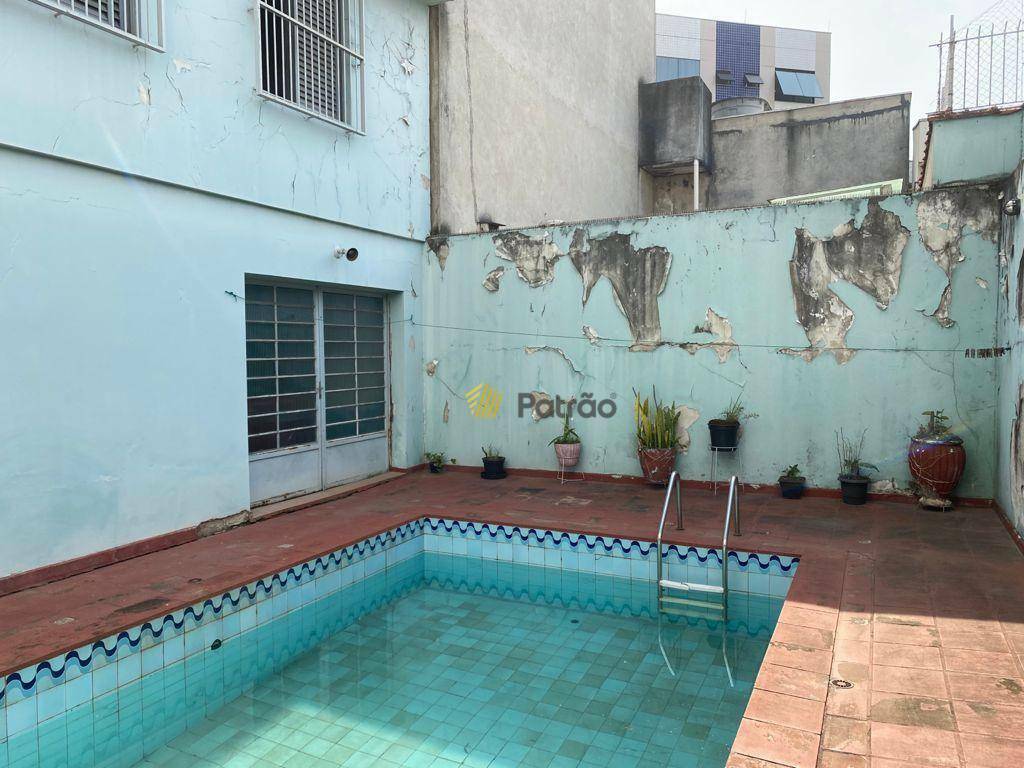 Casa à venda com 3 quartos, 370m² - Foto 5