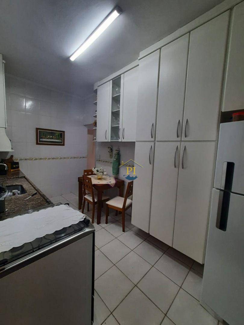 Casa à venda com 2 quartos, 1m² - Foto 10