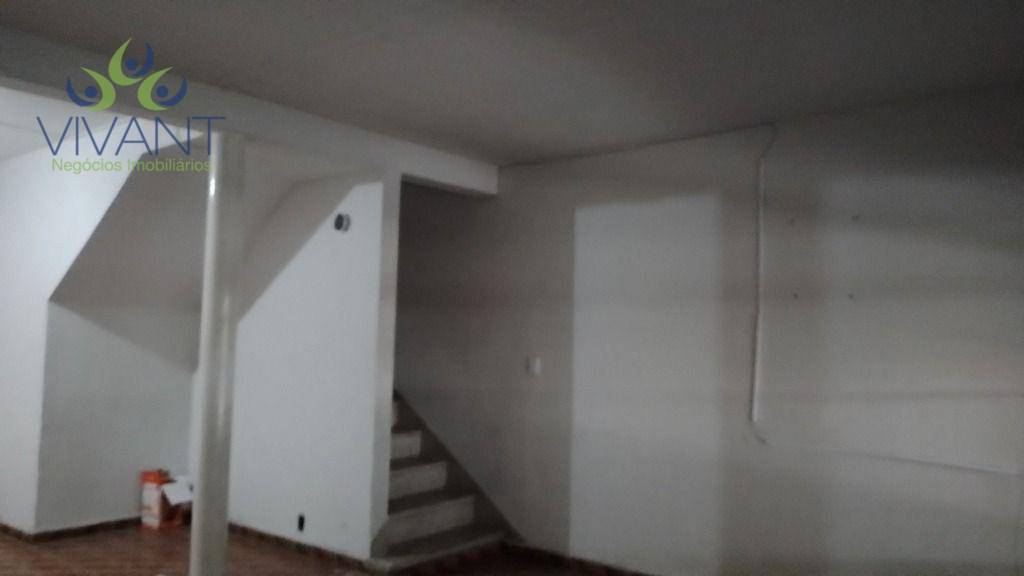 Sobrado para alugar com 3 quartos, 210m² - Foto 4