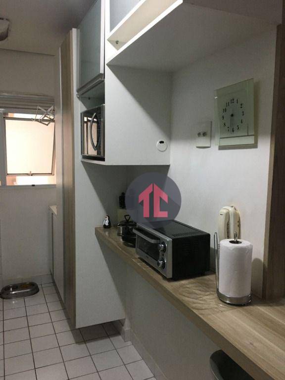 Apartamento à venda com 3 quartos, 76m² - Foto 8