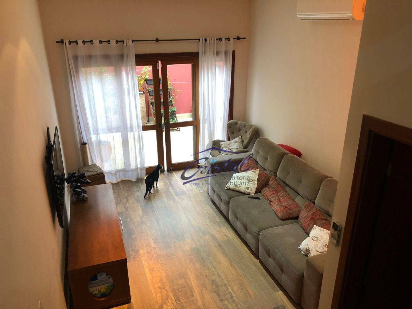 Casa à venda com 3 quartos, 123m² - Foto 1