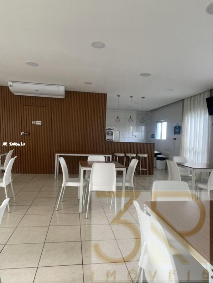 Apartamento à venda com 2 quartos, 48m² - Foto 25