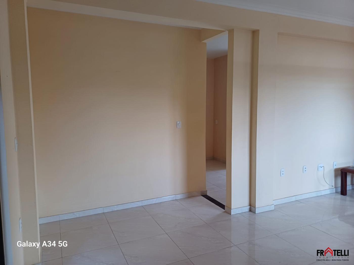 Casa à venda com 6 quartos, 264m² - Foto 5