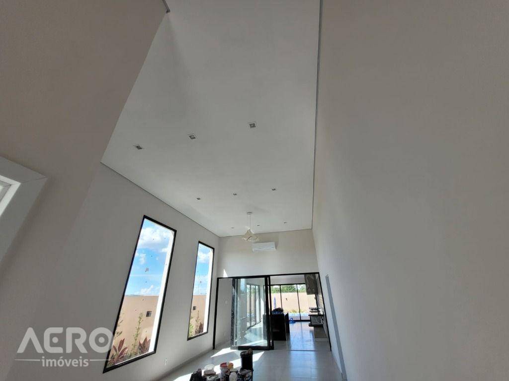 Casa de Condomínio à venda com 3 quartos, 224m² - Foto 38