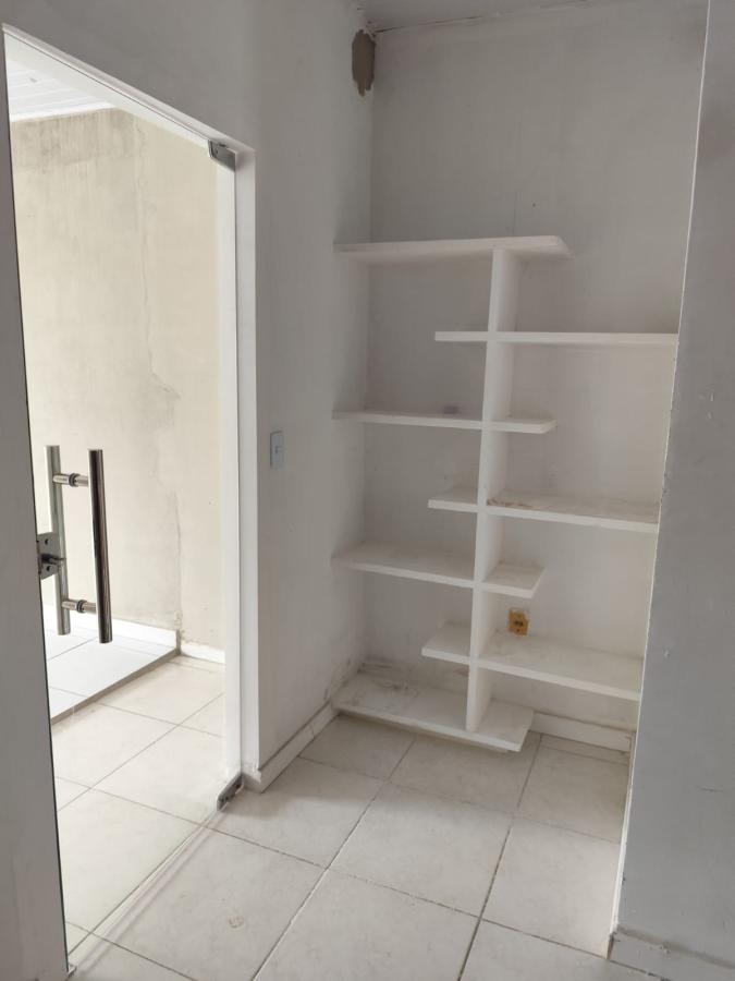 Casa à venda com 1 quarto, 100m² - Foto 12