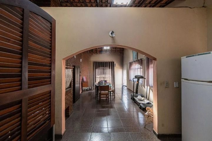 Sobrado à venda com 4 quartos, 250m² - Foto 11